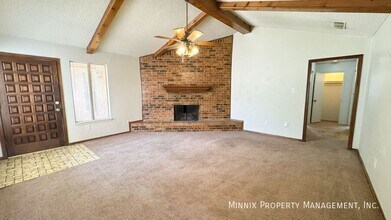 4427 75th Dr in Lubbock, TX - Foto de edificio - Building Photo
