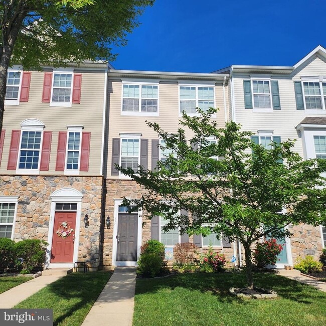 property at 457 Wistar Pl