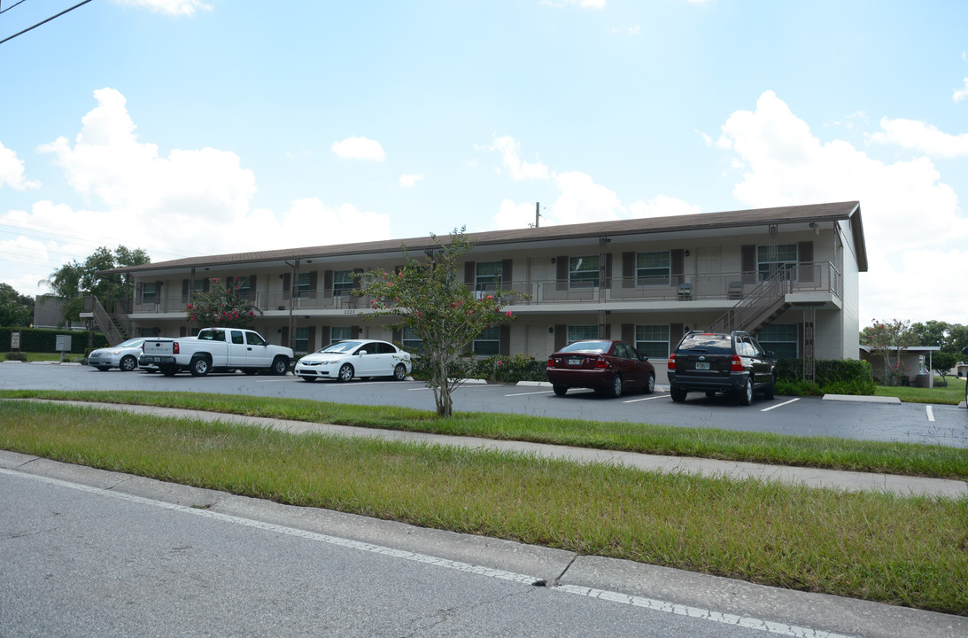 Cloverdale Apartments in Orlando, FL - Building Photo