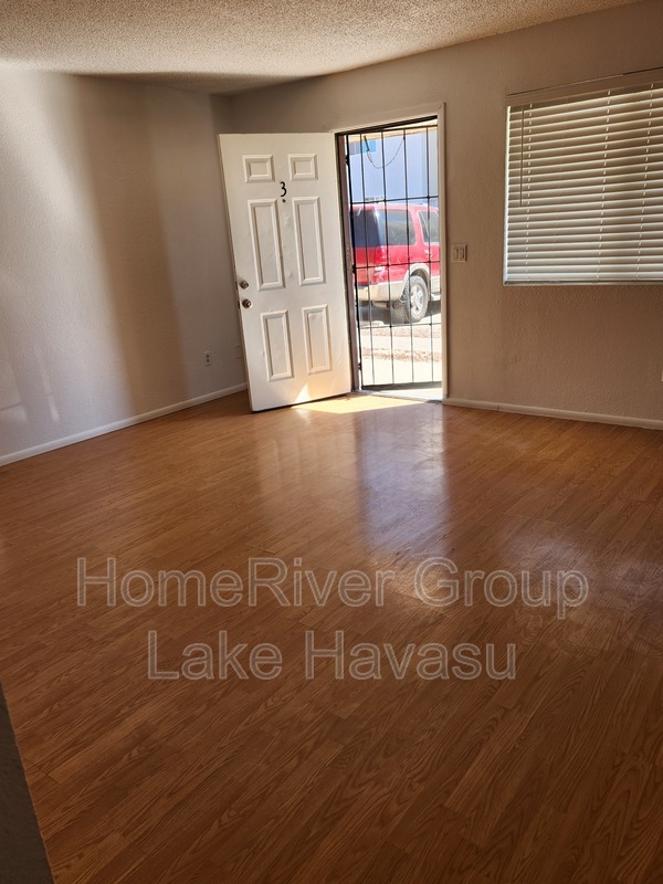 2124 Moyo Dr in Lake Havasu City, AZ - Building Photo - Building Photo