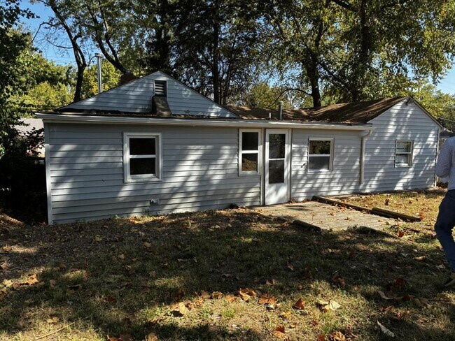 10019 Northgate Dr in St. Louis, MO - Building Photo - Building Photo