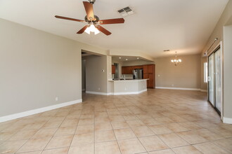 21264 E Twin Acres Dr in Queen Creek, AZ - Building Photo - Building Photo