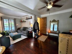 25 Vassar St, Unit 4 in Rochester, NY - Building Photo - Building Photo
