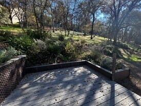 22661 Sunset Ridge Dr in Auburn, CA - Building Photo