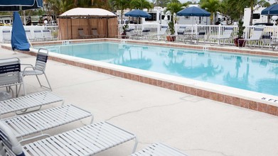 Retreats Naples East in Naples, FL - Building Photo - Building Photo