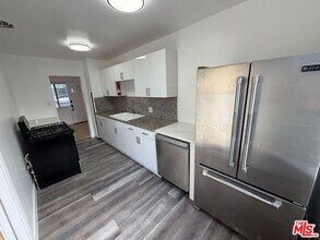 2004 19th St in Santa Monica, CA - Building Photo - Building Photo