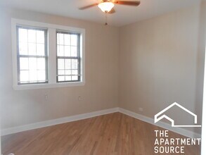 894 Green Bay Rd in Winnetka, IL - Building Photo - Building Photo