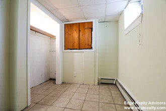 64 N Beacon St, Unit B in Boston, MA - Building Photo - Building Photo