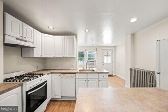 4840 Ogle St in Philadelphia, PA - Building Photo - Building Photo