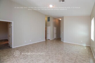 5617 W Ellis Dr in Phoenix, AZ - Building Photo - Building Photo