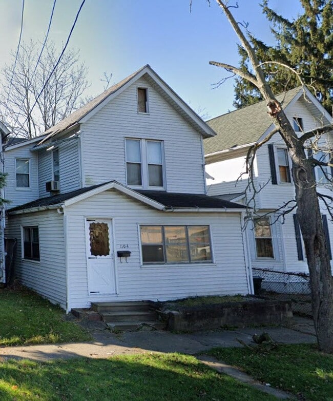 property at 1104 5th St SW