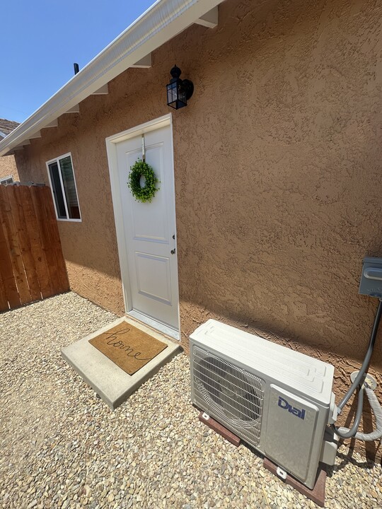 1545 N 5th Pl, Unit A in Port Hueneme, CA - Building Photo