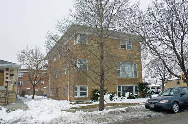 6434 S Austin Ave in Chicago, IL - Building Photo - Building Photo