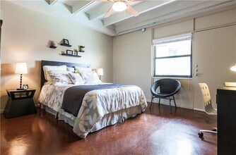 2408 Leon St in Austin, TX - Building Photo - Building Photo