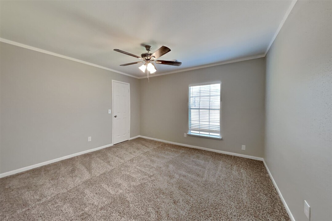 4919 Cotter Lake Dr in Missouri City, TX - Building Photo