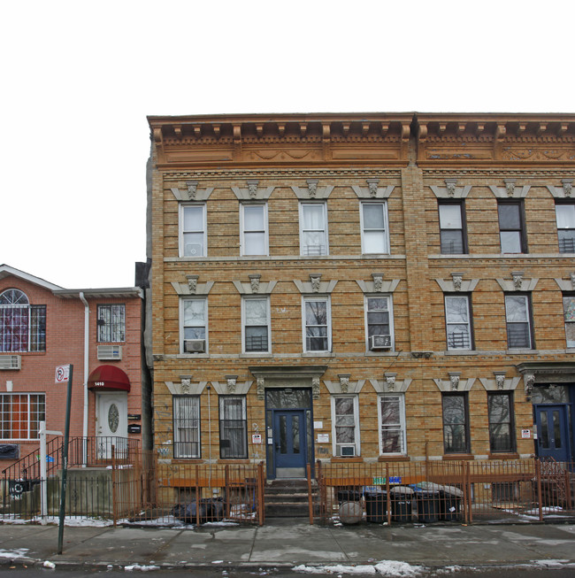 1408 Putnam Ave in Brooklyn, NY - Building Photo - Building Photo