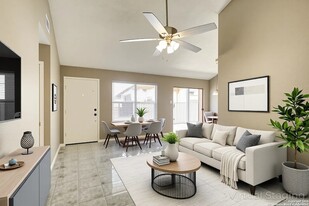 5279 Meadow Rise St, Unit 20 in San Antonio, TX - Building Photo