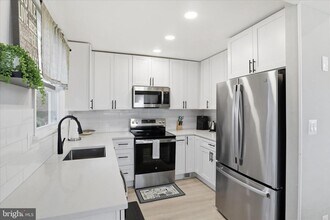 3022 Jonothan Pl in Falls Church, VA - Building Photo - Building Photo