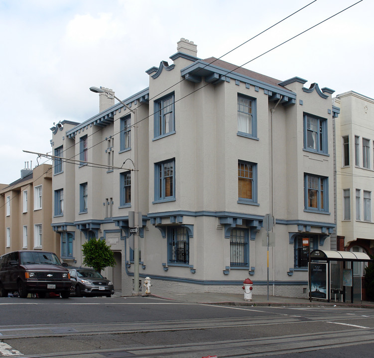 1500 Clay St in San Francisco, CA - Building Photo