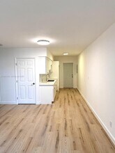 640 SW 5th St in Miami, FL - Building Photo - Building Photo