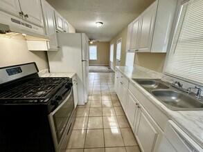 10516 E 27th Terrace S in Independence, MO - Building Photo - Building Photo