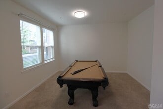 13 Fleet St in North Brunswick, NJ - Building Photo - Building Photo