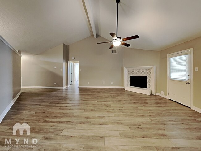 3006 Avanti Ct in Pearland, TX - Foto de edificio - Building Photo