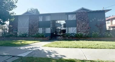 634 W Sierra Madre Blvd in Sierra Madre, CA - Building Photo - Building Photo