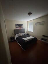 11325 NW 55th Ln in Doral, FL - Building Photo - Building Photo