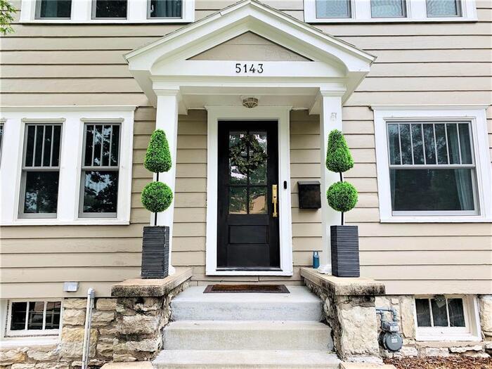 5143 Baltimore Ave in Kansas City, MO - Building Photo