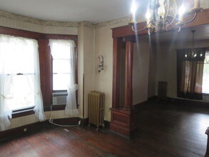 204 S 6th St, Unit First Floor in Lafayette, IN - Foto de edificio - Building Photo