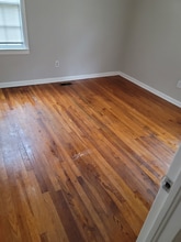 2463 Perkerson Rd SW in Atlanta, GA - Foto de edificio - Building Photo