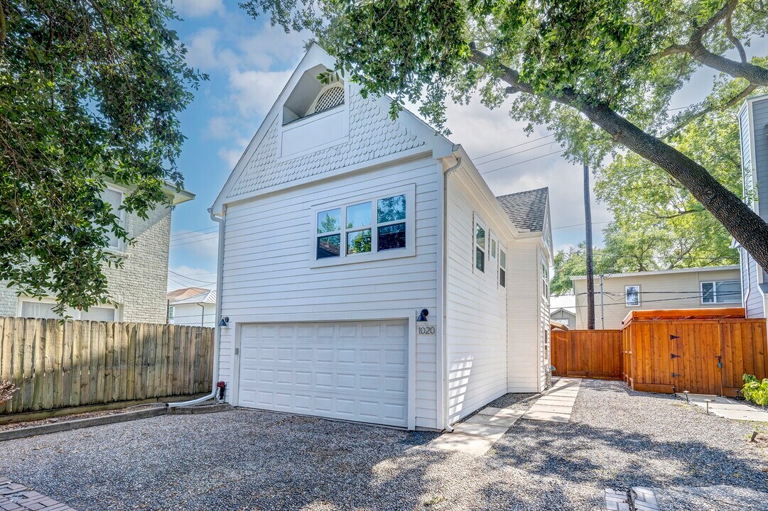 1020 Heights Blvd in Houston, TX - Building Photo