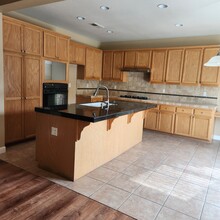 431 Morena Dr in Los Banos, CA - Building Photo - Building Photo