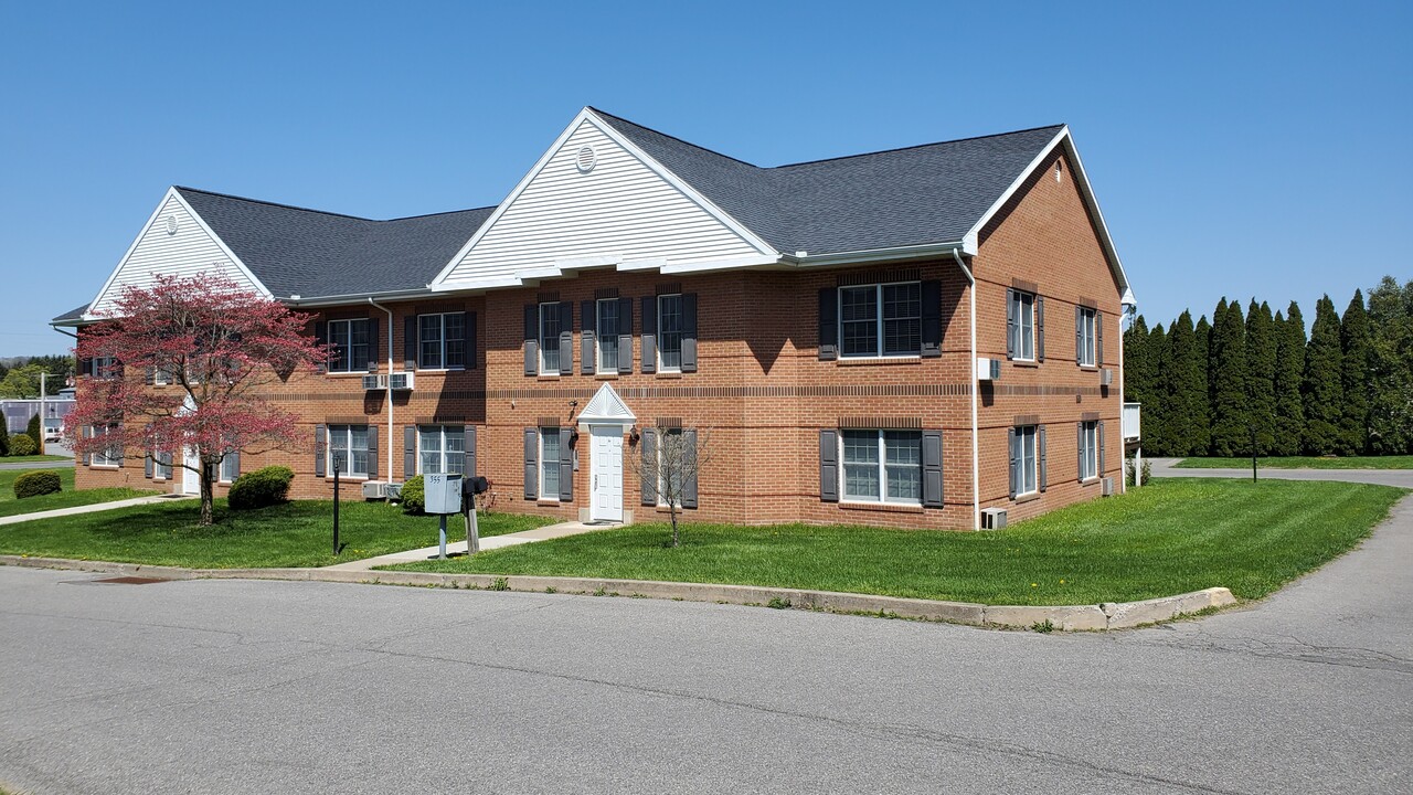 Georgetown Manor Apartments in Williamsport, PA - Building Photo