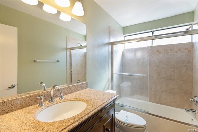 105 Marguerita Ave in Alhambra, CA - Building Photo - Building Photo