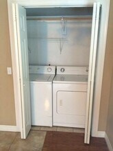 230 N Olive Ave in Fayetteville, AR - Building Photo - Building Photo