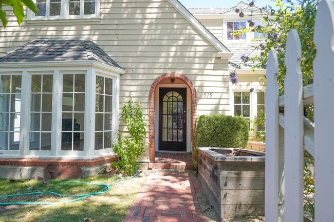 515 Moraga Ave in Piedmont, CA - Building Photo - Building Photo