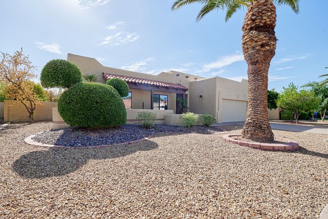 1137 N Winthrop Cir in Mesa, AZ - Building Photo - Building Photo