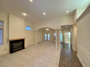 8616 Blue Grouse Way in Blaine, WA - Building Photo - Building Photo