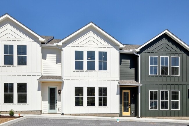 341 Archwood Dr, Unit 8 in Nashville, TN - Building Photo - Building Photo