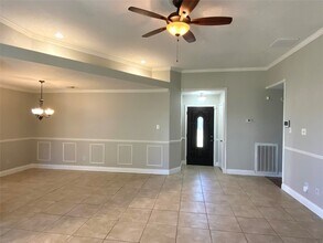 302 El Toro Ln, Unit 2 in Webster, TX - Foto de edificio - Building Photo