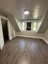 25 S 17th St in East Orange, NJ - Building Photo - Building Photo