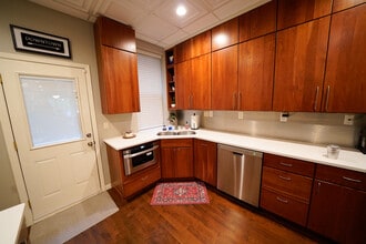 1316 S 6th St in Omaha, NE - Building Photo - Building Photo