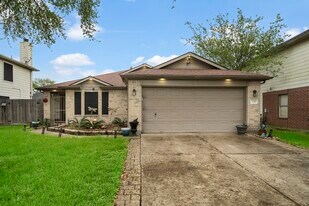 1110 Ambrosden Ln in Channelview, TX - Building Photo