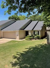 1853 Pointer Ln in Fayetteville, AR - Building Photo - Building Photo