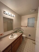 427 S 58th St in Springfield, OR - Building Photo - Building Photo