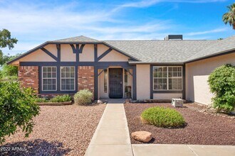 3607 W Elgin St in Chandler, AZ - Building Photo - Building Photo