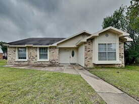 1106 Highmont Pl in Garland, TX - Building Photo