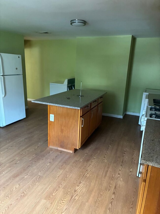 53 Bates St in Pittsburgh, PA - Building Photo - Building Photo